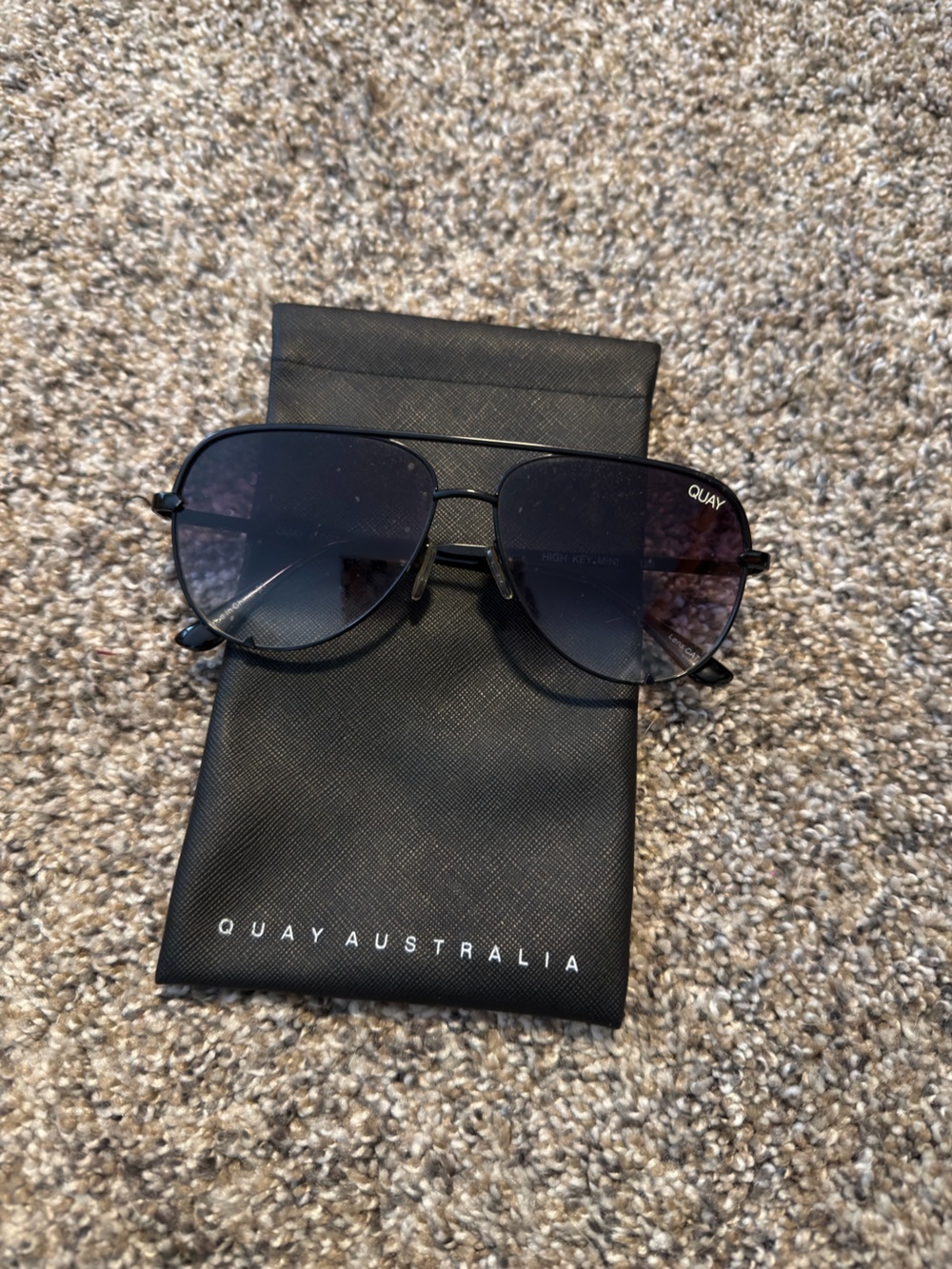 Quay Australia Black Aviator Sunglasses with Gradient Smoke Lenses